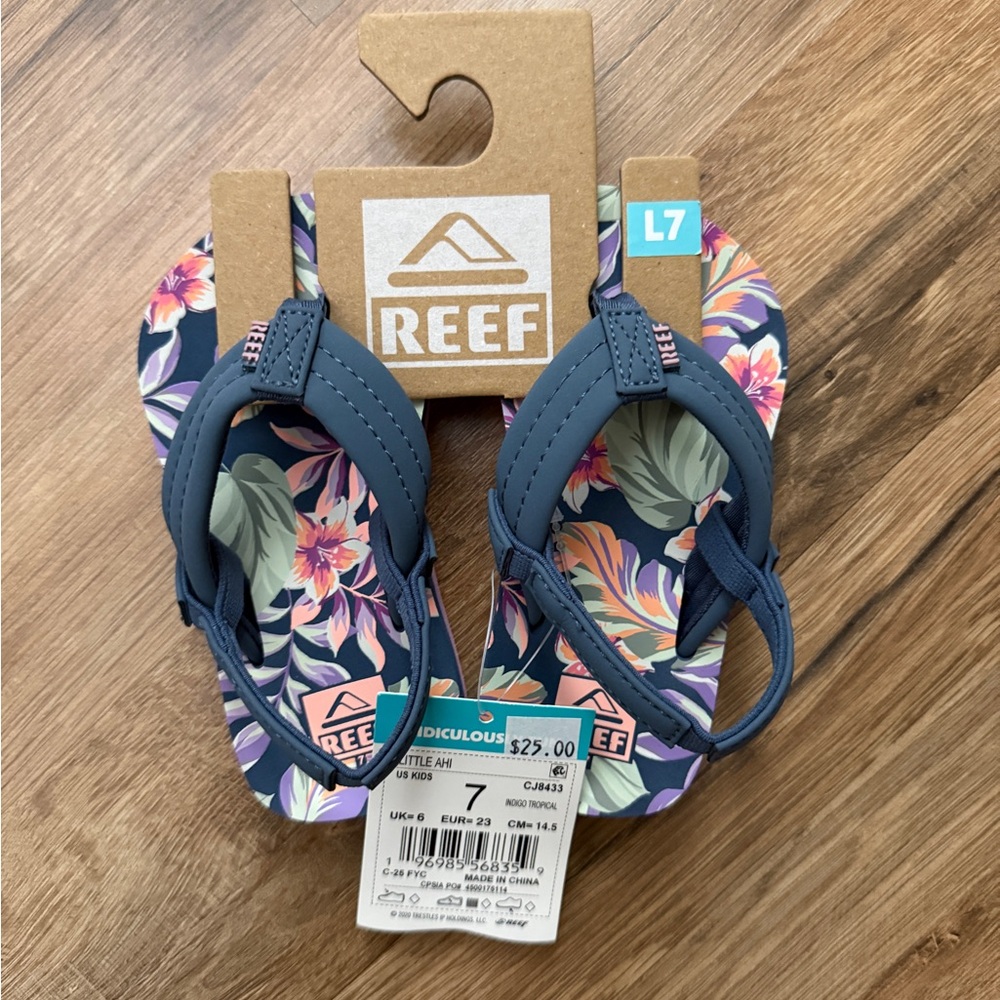 Reef Kids Floral Flip Flop Sandals - Navy & Multicolor